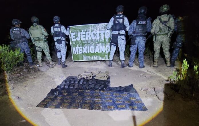 #Nacional Atacan a elementos de la Guardia Nacional en Zacatecas; los criminales huyeron; fueron destruidos 15 campamentos y se asegura material bélico y equipo táctico.