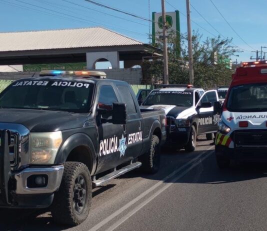 Salvan la vida a mujer en un puente de Hermosillo
