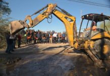 Suman esfuerzos Toño Astiazarán y sector empresarial para rehabilitar calle de las Galaxias en Parque Industrial
