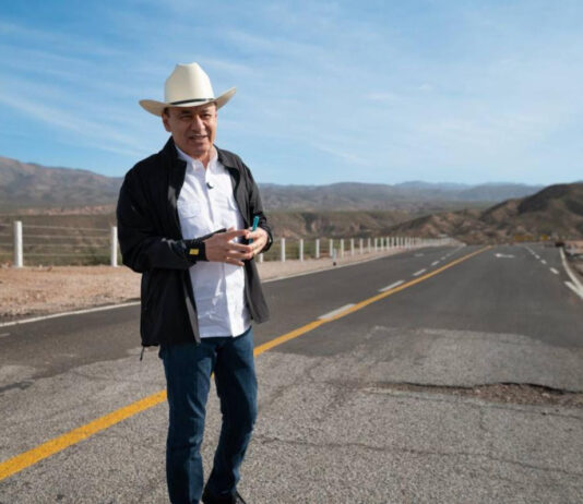 Rehabilitan Durazo y Sheinbaum red carretera de Sonora