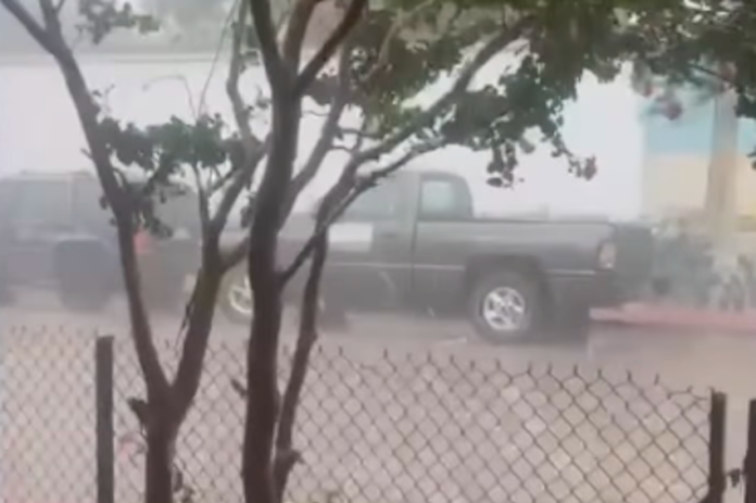 #Sonora Podrían presentarse chubascos ligeros esta noche, por la llegada de nuevo sistema frontal, por el noroeste de Sonora.