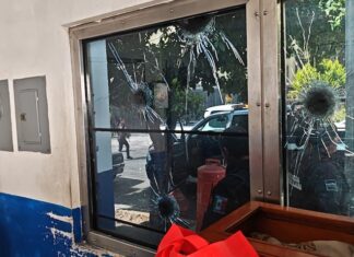 Muere joven mujer embarazada en fuego cruzado