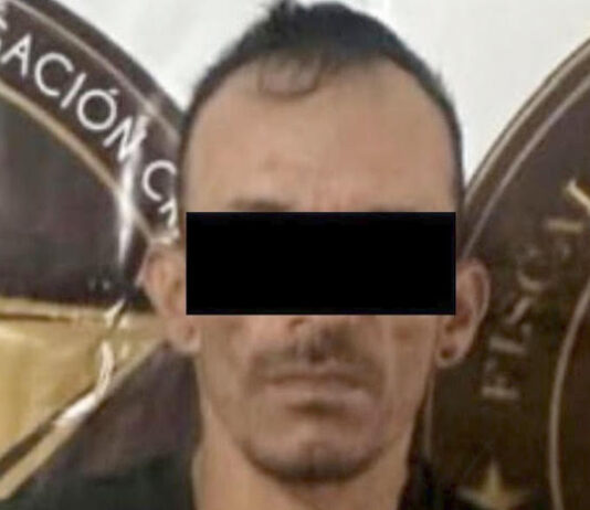 ¡Se mete a robar a un minisúper!