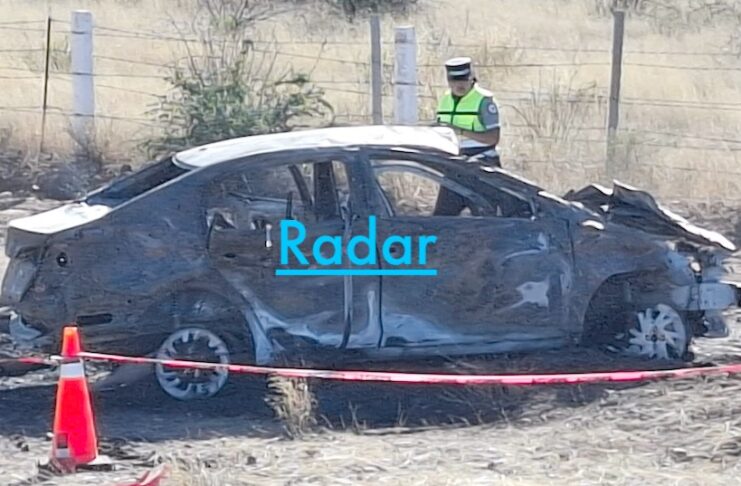 Muere mujer en volcamiento, al norte de Guaymas; hay tres heridos