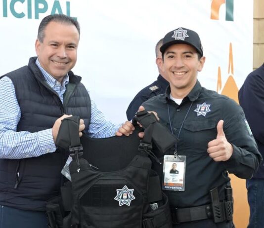Refuerza Toño Astiazarán a policías municipales con más equipamiento para seguir blindando a Hermosillo