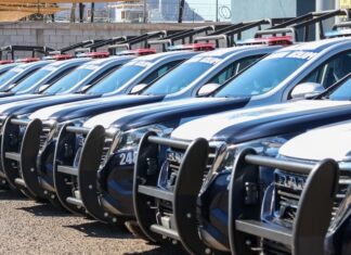 Entrega Gobierno Municipal 10 patrullas nuevas para fortalecer la seguridad en Guaymas