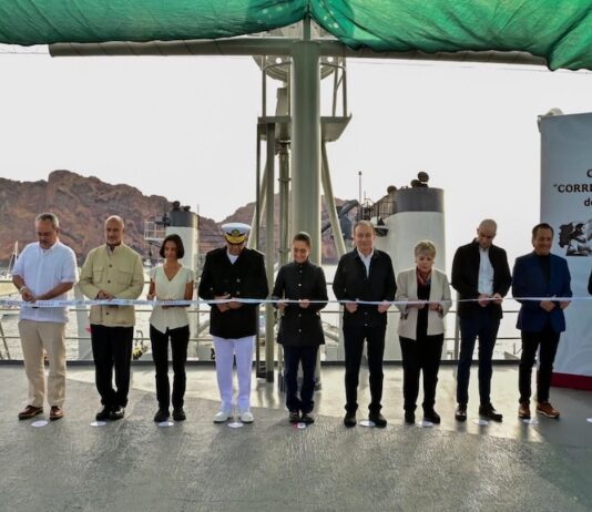 Sheinbaum y Durazo consolidan primer arrecife artificial del país con hundimiento ex buque