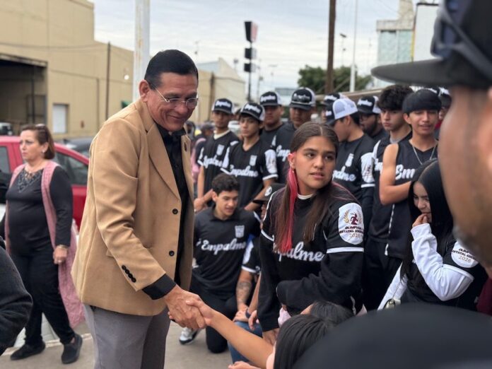 #Empalme Impulsa alcalde Luis Fuentes al talento deportivo local; parten 76 jóvenes a competencia estatal.