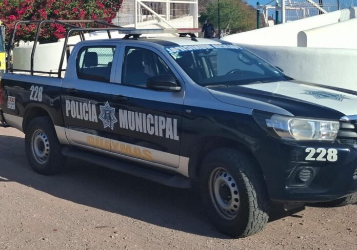 Propia severa golpiza a su mujer, por decir que la carne que vende tiene gu&ano&; lo habría denunciado en un página digital de noticias en Guaymas; el sujeto ya fue detenido.