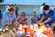 Brinda Ayuntamiento de Hermosillo jornada de salud en Mercado Municipal