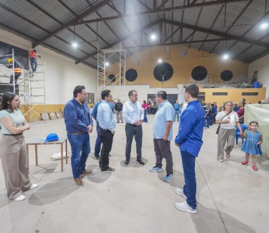 Recorre Toño Astiazarán trabajos de obra ganadora de Presupuesto CRECES en colonia Misioneros