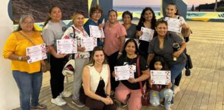 Impulsa doctora Karla Córdova González taller de bisutería para fortalecer el autoempleo de mujeres en Guaymas