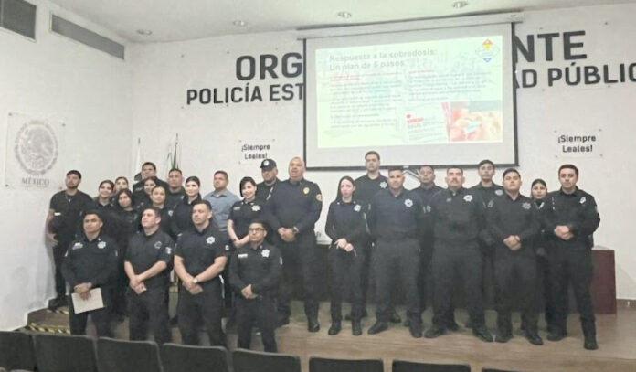 #Hermosillo Más capacitación para Policías Estatales de Sonora; el departamento del Sistema Integral de Desarrollo Policial promueve fortalecer las diferentes destrezas del personal operativo para atender situaciones de emergencia.