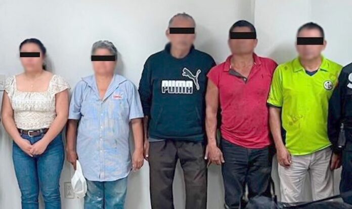 #Nacional Caen cinco hombres armados, integrantes de un grupo delictivo; tenían consigo cinco fusiles de asalto y una pistola.