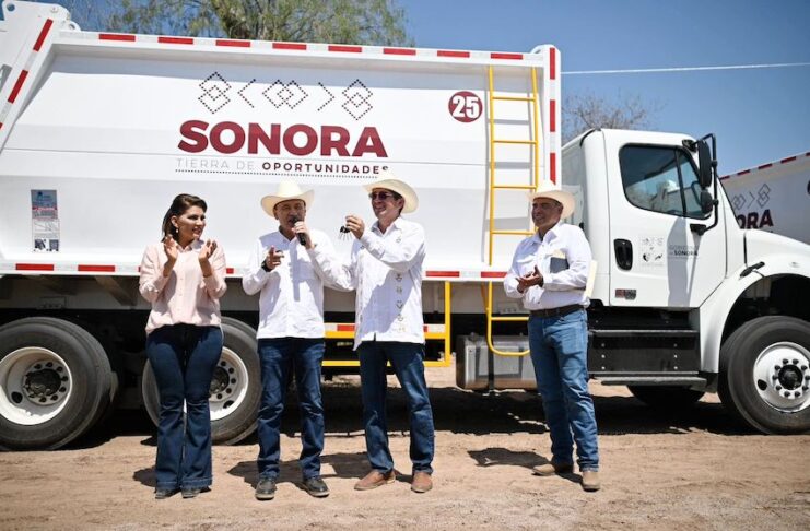 Gobernador Durazo resuelve demandas de comunidades del sur con acciones en salud, obras hídricas y maquinaria