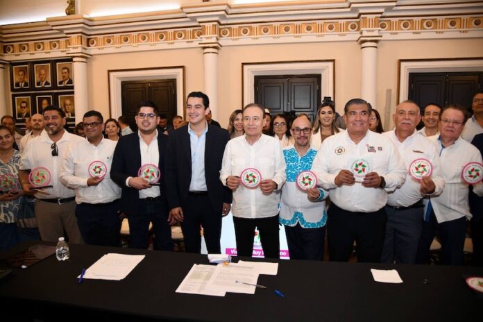 Gobernador Durazo lanza estrategia nacional 'Viernes Muy Mexicano' en Sonora para promover consumo de productos nacionales; esta iniciativa forma parte del “Plan México”, coordinada desde la iniciativa privada por la Asamblea Nacional de Empresas y Negocios Familiares (ANEF), y consiste en que cada viernes los negocios participantes ofrecerán promociones, descuentos y experiencias especiales a la ciudadanía para incentivar el consumo de productos y servicios mexicanos.