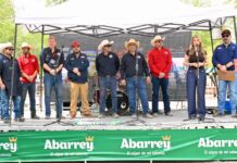 Suman Ayuntamiento de Hermosillo y El Padrino Grill esfuerzos a favor de Departamento de Bomberos