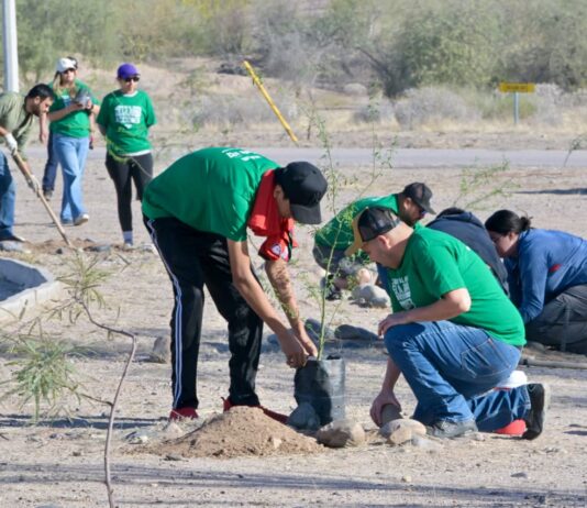 Realiza Ayuntamiento de Hermosillo y sociedad civil megaintervención en Ecoparque