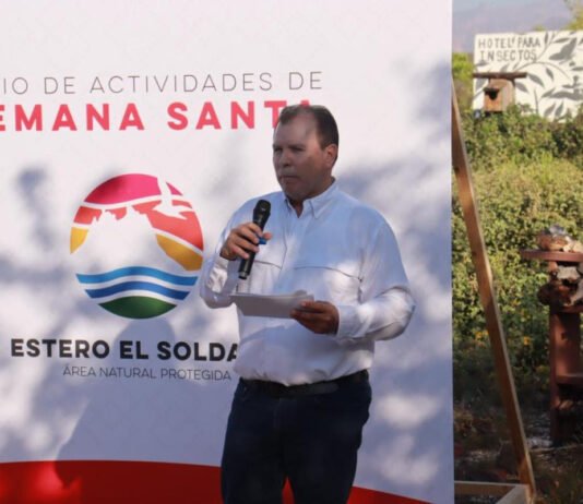Dan el banderazo a actividades de Semana Santa en el Estero El Soldado