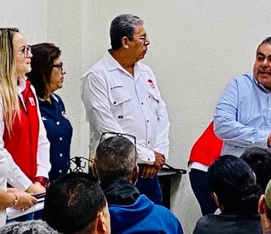 Feria de servicios Infonavit atiende a medio millar de trabajadores