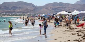 Viernes Santo registra alta afluencia en Guaymas y San Carlos