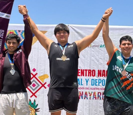 Conquista doble oro en atletismo en el 1er Encuentro Nacional Cultural y Deportivo