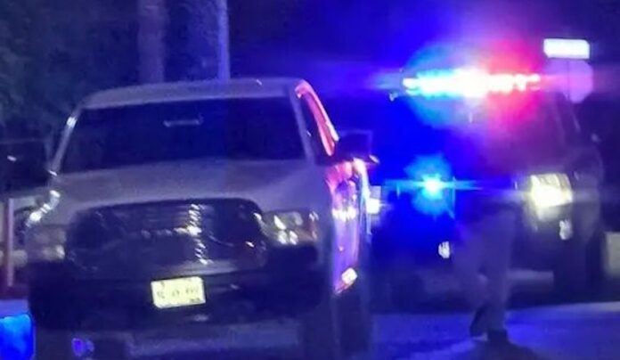 nvestiga FGJE muerte de dos personas por suministración de suero vía venosa; llevan a cabo una diligencia de cateo en una clínica privada de la colonia Jesús García, en Hermosillo.