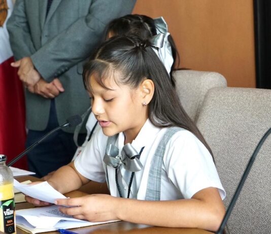 Toman protesta integrantes del Cabildo y administración Infantil 2026