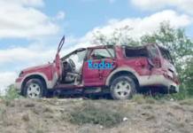 Mueren tres niños en volcamiento