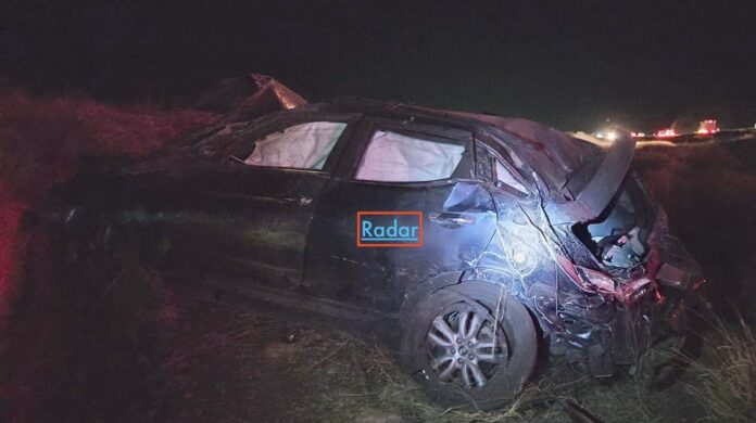 Impresionante accidente carretero deja como saldo tres heridos; jovencita de 19 años se encuentra grave, en terapia intensiva, y se está requiriendo con urgencia donadores de sangre.