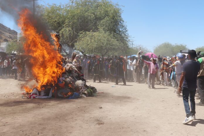 Realizan últimos rituales de la Cuaresma Yaqui en Hermosillo; la tradición de la ramada yaqui se mantiene más viva que nunca durante los rituales que dan cierre a la Cuaresma en Hermosillo.