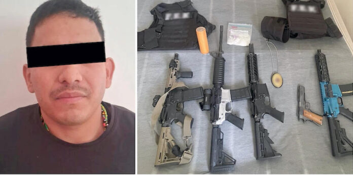 Capturan a sujeto en posesión de 5 armas de fuego, cartuchos y droga; vinculado a un grupo delictivo, cuenta con orden de aprehensión por homicidio calificado.