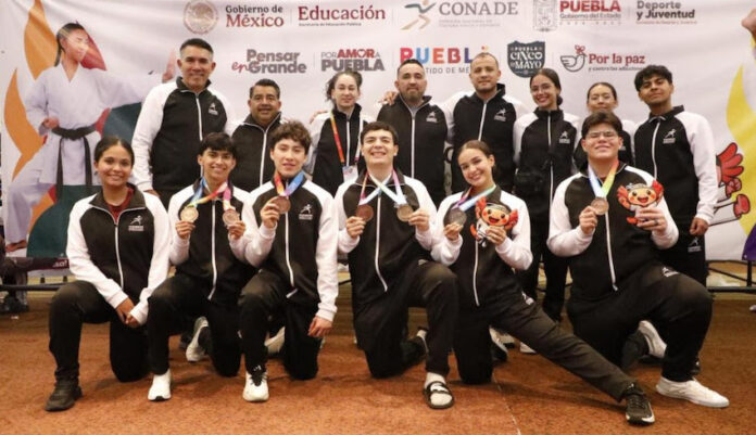 El karate de Sonora se despide de Olimpiada Nacional con 4 medallas; el selectivo sonorense ganó un oro, una plata y dos bronces, en el final de dicha arte marcial, en donde los sonorenses obtuvieron 18 preseas.