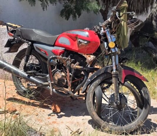 Mueren dos jóvenes accidentados esta mañana en una moto
