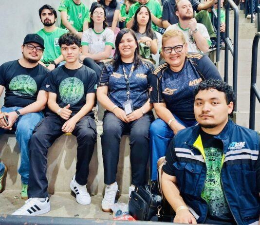 Participan estudiantes sonorenses en torneo internacional de robótica en Brasil