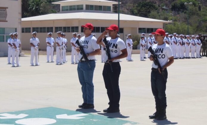 Concluye adiestramiento naval primer grupo 2026; ceremonia de culminación de los Marineros del Servicio Militar Nacional, Clase 2007 remisos y mujeres voluntarias.