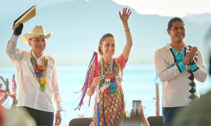 Gobernador Durazo y Presidenta Sheinbaum cumplen al Pueblo Seri con más de 824 millones en acciones de resarcimiento; el Plan de Justicia para el Pueblo Seri-Comca’ac registra avances sustanciales en el tema de agua, territorio, educación y salud, a través de acciones que suman una inversión total de 824 millones de pesos a la fecha.