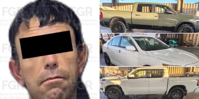 Detenido en posesión de tres vehículos de procedencia extranjera; los transportaba en la caja de un tráiler; fue asegurado en la garita aduanal de San Emeterio.