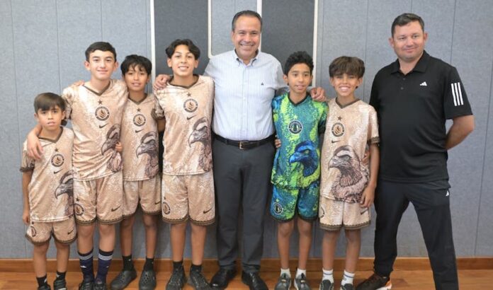 Impulsa Toño Astiazarán talento deportivo con casi 250 nuevos apoyos a hermosillenses; fueron 169 mil pesos dirigidos a 41 apoyos para talento deportivo que tendrá representación en ocho países.