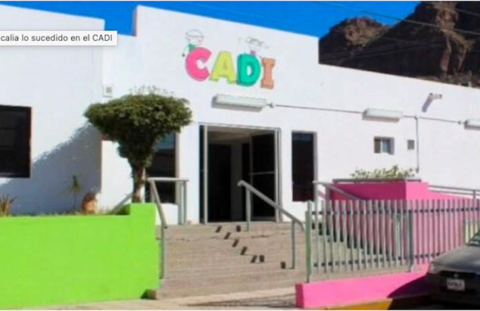 La niña no cayó de una cuna en el CADI; sufrió una caída e su propia altura en el área de lactancia, aclara el Ayuntamiento de Guaymas en un comunicado.