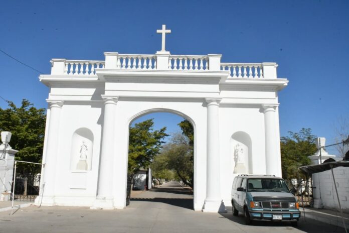 Con motivo del Día de las Madres mantendrá operativo de limpieza en los panteones Gobierno de Hermosillo; se espera la afluencia de hasta 8 mil personas en los cuatro panteones y Bosque Memorial Yáñez.