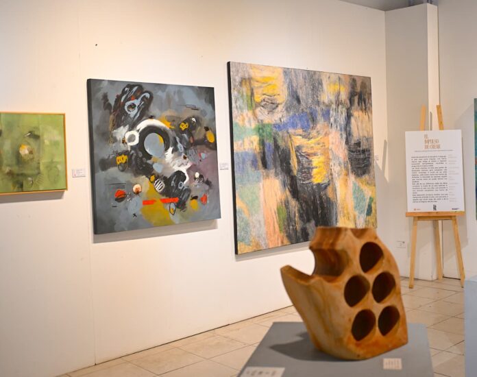 Continúa la Ruta del Arte de las Fiestas del Pitic 2026 con la inauguración de diversas exposiciones colectivas; la Galería Oasis 179 es sede de exhibiciones que proyectan el trabajo de artistas visuales de Hermosillo y el estado.