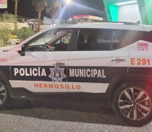 Amenaza con arma de fuego a su esposa