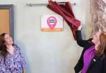 Develan placa de Zona SALVA en el Ayuntamiento de Guaymas