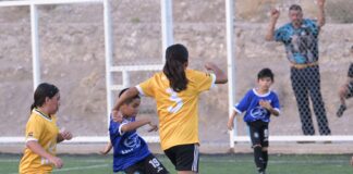 Continúan emociones y goleadas en El Mundialito H