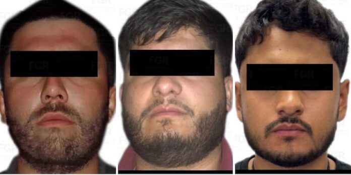 Enfrentan a la justicia por tráfico de 55 mil cartuchos útiles; Manuel “N”, Alexis “N” y Ciro “N”, fueron detenidos en la garita fronteriza ‘Mariposa’.