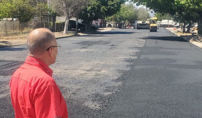 Supervisa Contralor Municipal trabajos en obras en proceso; con la finalidad de verificar que se realicen conforme a las normas de calidad correspondientes.