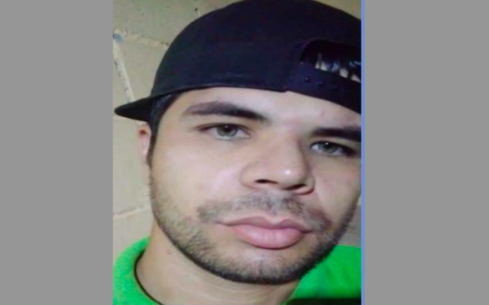 ¡Desaparece otro joven!; desde el martes nada se sabe del paradero de Joshua Noé; está siendo buscado por sus familiares.