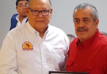 Genaro recibe el Premio al Mérito Deportivo