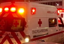 Joven mujer da a luz a hermosa bebé en su propia casa
